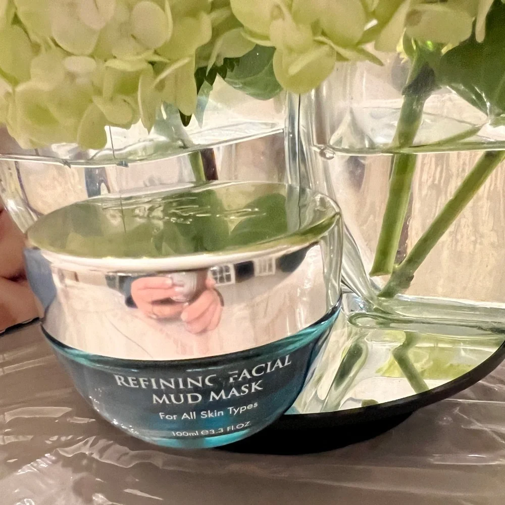 Aqua Mineral Refining Facial Mud Mask